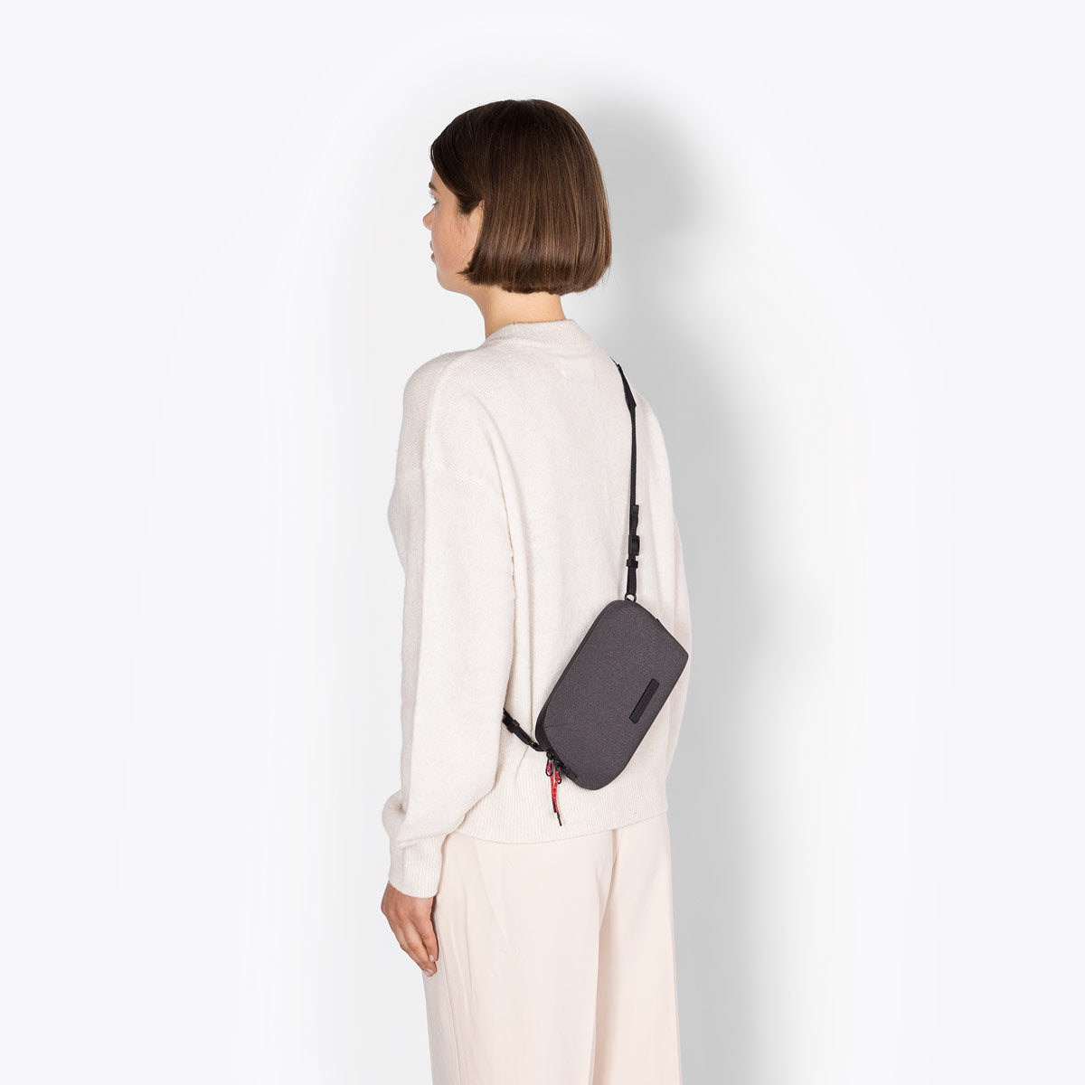 Ando Crossbody Bag - Asphalt Reflective / Medium