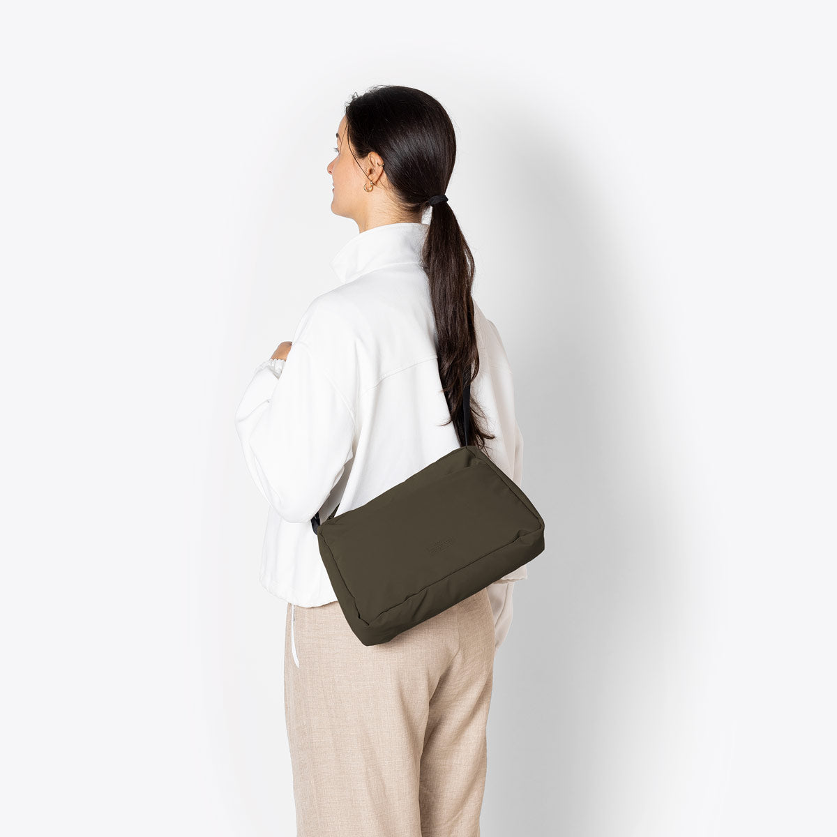 Emi Puffy Shoulder Bag - Olive