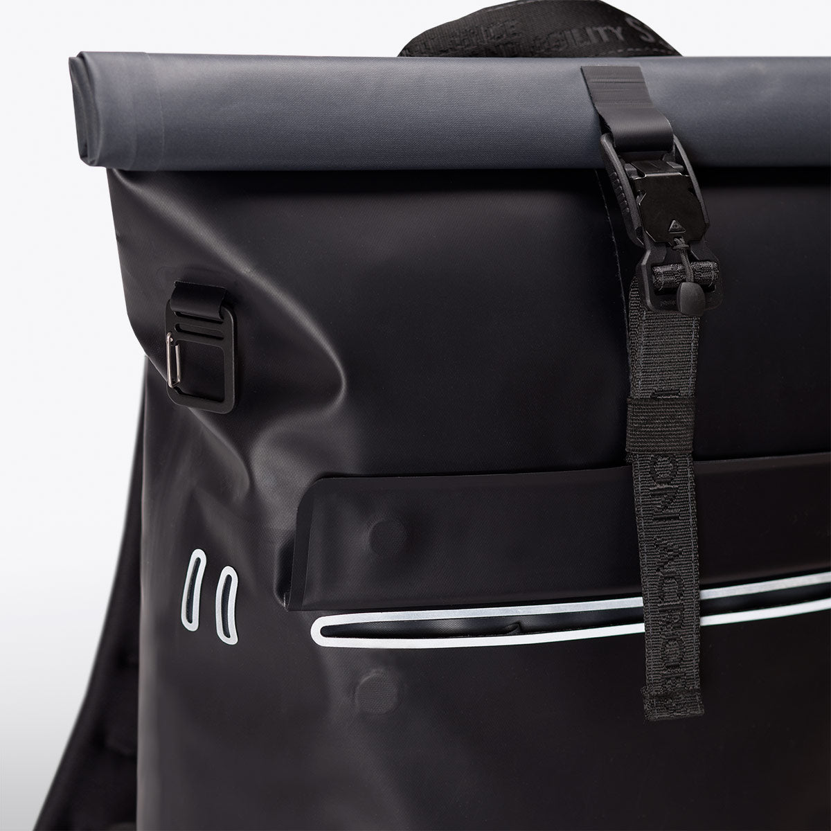 Jasper Roll-Top Backpack - Black / Medium