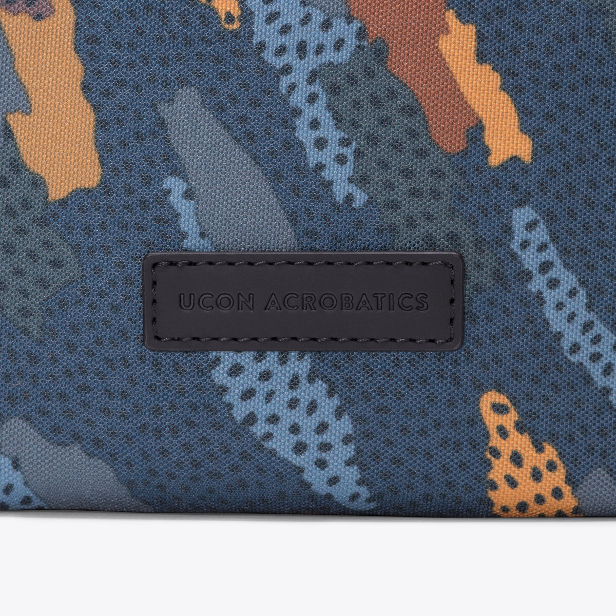 Jona Crossbody Bag - Brava Fabrics Artwork / Medium