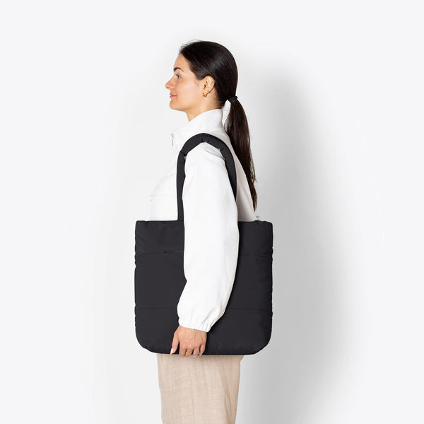 Josua Puffy Tote Bag